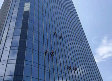 高空外墙作业外墙瓷砖怎么快速拆除